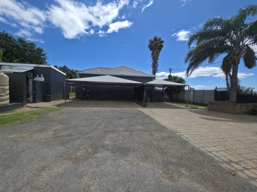 Commercial Property for Sale in Cambridge West Eastern Cape